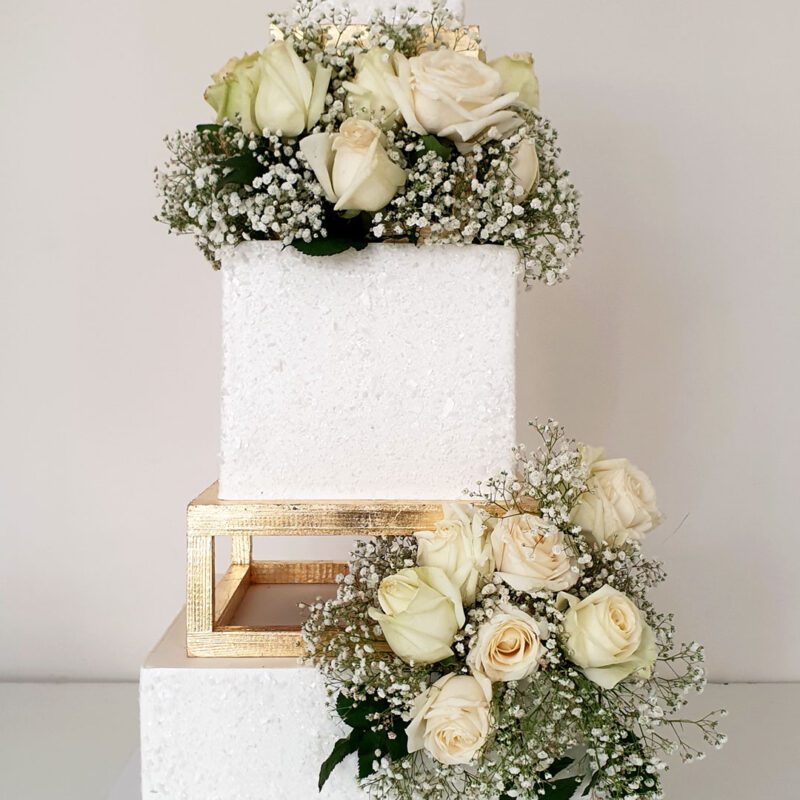 کیک-عروسی استند چوبی-گل-طبیعی-گل-طبیعی-w-12-1-min
